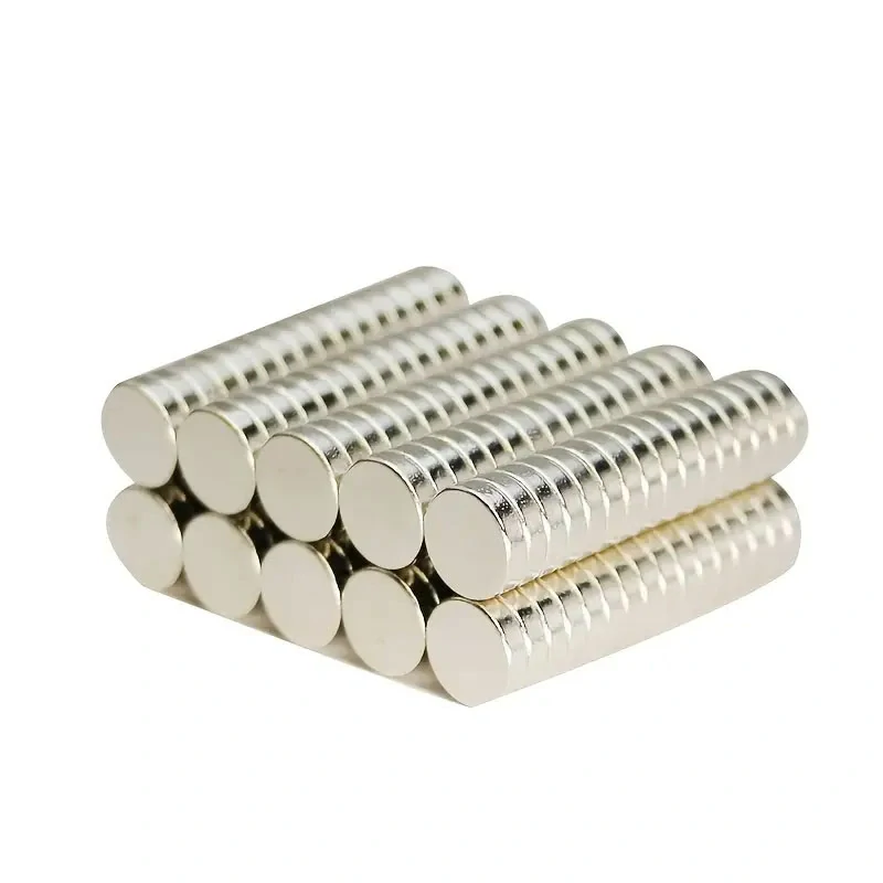 Neodýmový magnet 8x2 mm